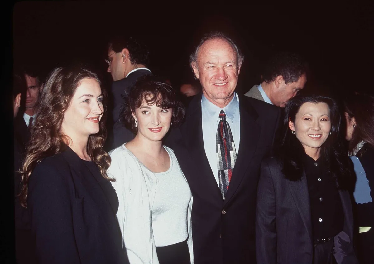 Gene Hackman's daughters and wife attend the premiere of 'The Chambers' with him 