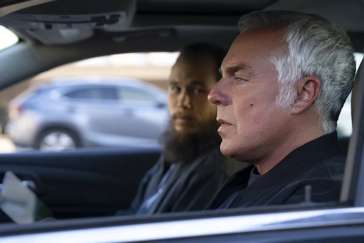 Harry and Mo in a car in 'Bosch: Legacy' Season 3