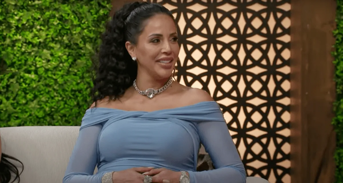 Pregnant Jasmine Pineda wearing a baby blue dress during the '90 Day: The Last Resort' tell-all